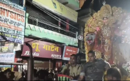 पटना सिटी में विजयदशमी पर खूनी झड़प, 16 वर्षीय कुंदन की मौत; प्रतिमा और डीजे ट्रॉली छोड़ भागे लोग