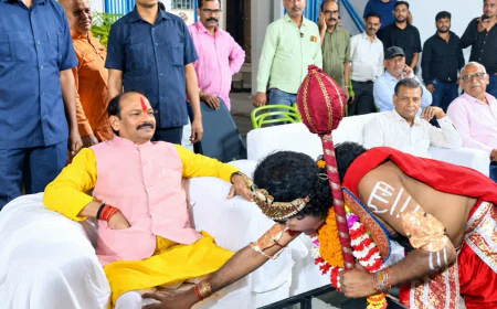 इरफान अंसारी का रघुवर दास पर हमला, बोले- ‘झारखंड को तो निगल गए, कम से कम भक्तों को तो बख्श दीजिए’