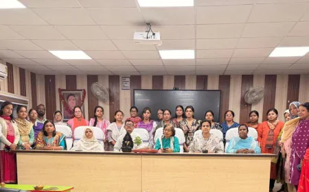 जीबीएम कॉलेज के बर्सर प्रो. डॉ. सहदेब बाउरी के एमयू में स्थानांतरण पर विदाई-सह-सम्मान समारोह का हुआ आयोजन