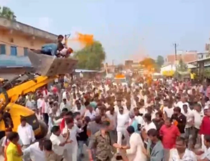 अपनी ही पार्टी के प्रत्याशी के खिलाफ अनंत सिंह का रोड शो, जन सुराज के अनुज सिंह के समर्थन में नवादा पहुंचे