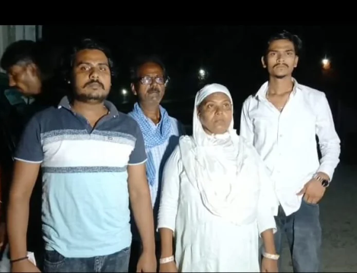 उमेश पाल हत्याकांड: 5 लाख का इनामी अरमान यूपी पुलिस के साथ प्रयागराज रवाना, परिवार ने जताई सुरक्षा की चिंता