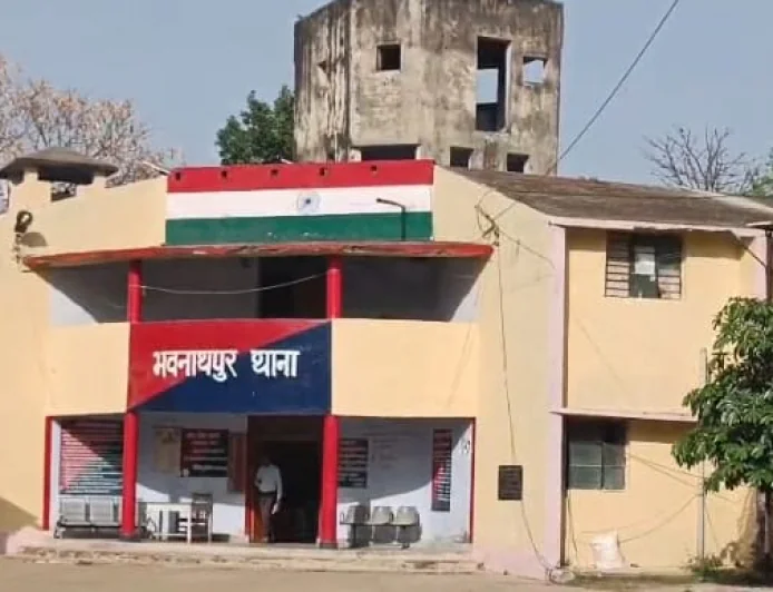 गढ़वा के भवनाथपुर अस्पताल से नवजात के साथ प्रसूता गायब, खरीद-फरोख्त की आशंका से मचा हड़कंप; 20 घंटे बाद पुलिस ने किया बरामद