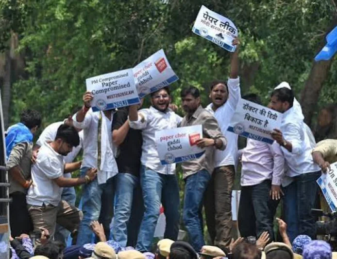 फर्जी अभ्यर्थियों को परीक्षा केंद्र में एंट्री दिलाने का आरोप, नीट पुनर्परीक्षा मामले में जांच का दायरा बढ़ा