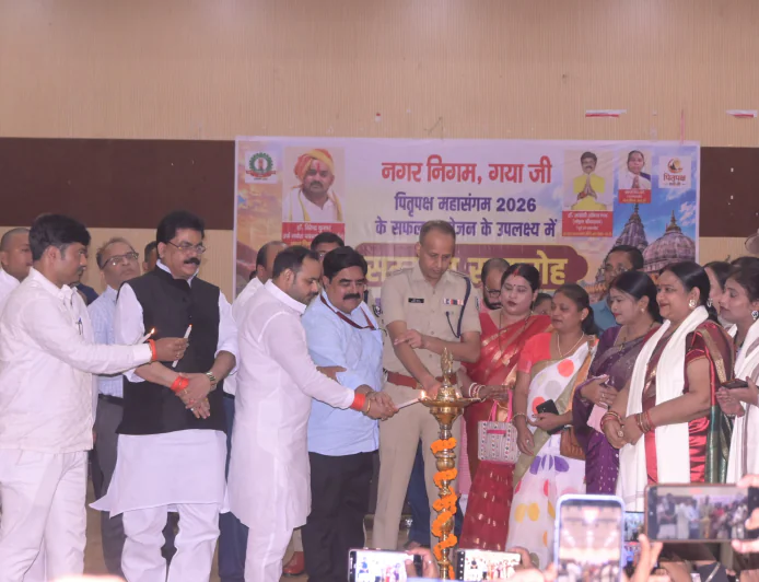 51 लाख श्रद्धालुओं की सेवा करने वाले कर्मयोगियों को नगर निगम ने किया सम्मानित
