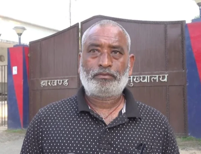 पश्चिमी सिंहभूम में थाना प्रभारी पर पूर्व SPO ने लगाए गंभीर आरोप, मुख्यमंत्री से लेकर DGP तक पहुंची शिकायत