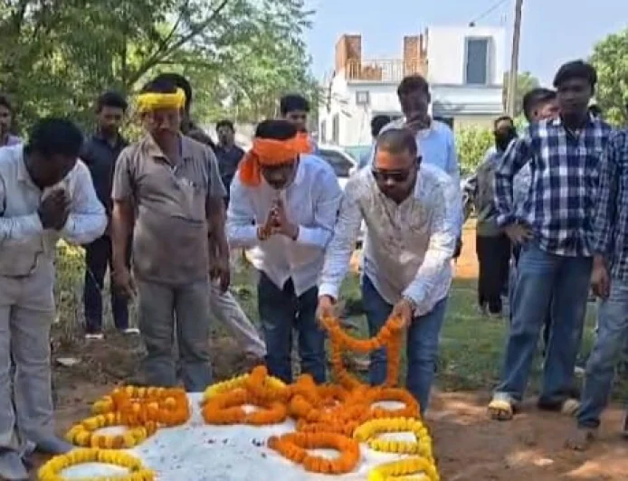 44 साल बाद भी शहीद अजित-धनंजय के परिजनों को पेंशन और नौकरी का इंतजार, सरकारी शहीद का दर्जा नहीं मिलने का दावा