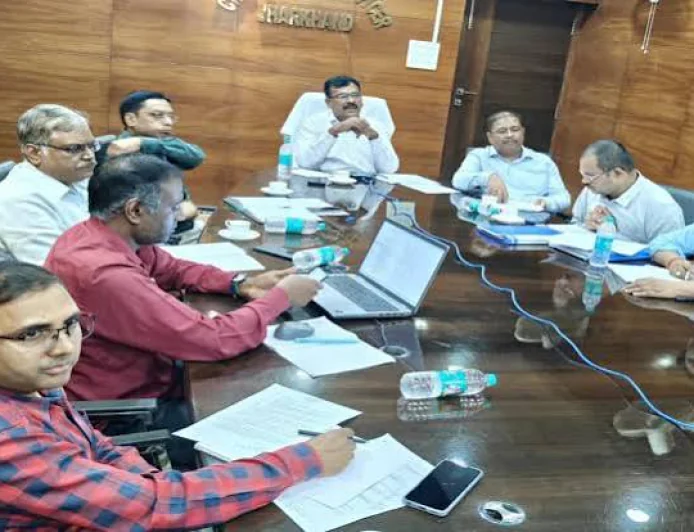 झारखंड में SIR-2026 की समीक्षा तेज, फॉर्म-6 के डिजिटाइजेशन पर निर्वाचन पदाधिकारी का जोर