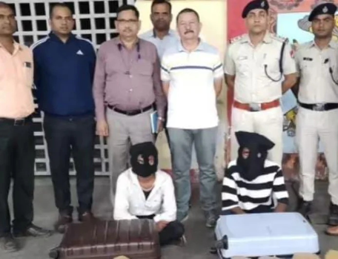 रांची रेलवे स्टेशन पर RPF की बड़ी कार्रवाई, 27 किलो गांजा बरामद; दो युवक गिरफ्तार