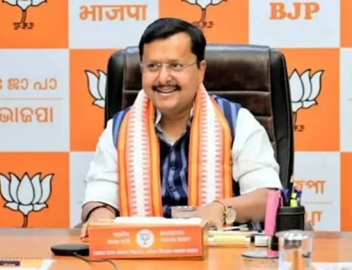 गिरिडीह उपचुनाव से पहले झारखंड BJP का शक्ति प्रदर्शन! नितिन नवीन के दौरे से बदलेगा चुनावी समीकरण?