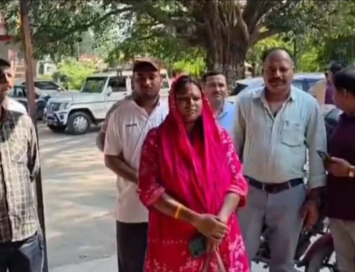 बोकारो में BSL कर्मचारी पर जानलेवा हमले का आरोप, GM और ड्राइवर के खिलाफ शिकायत