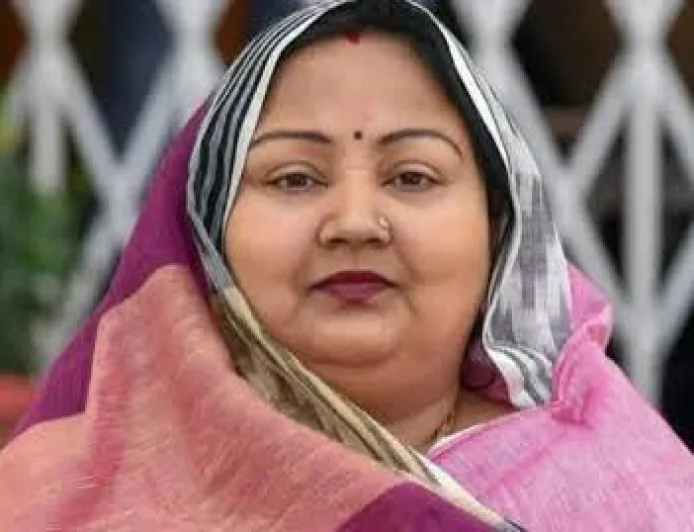 नीलम देवी को सरकारी बंगला खाली करने का नोटिस, 25 नवंबर तक की डेडलाइन तय