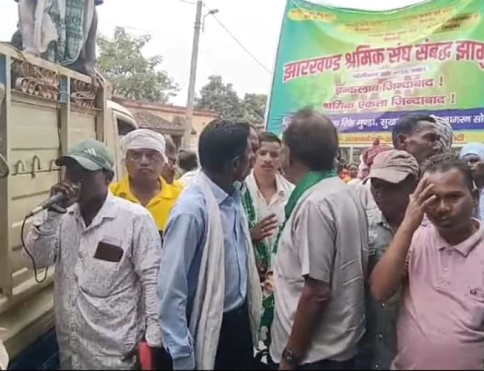 चांडिल में आदिवासी जमीन विवाद पर उबाल! जय मंगला कंपनी पर जमीन कब्जाने का आरोप, श्रमिक संघ ने दी घेराव की चेतावनी