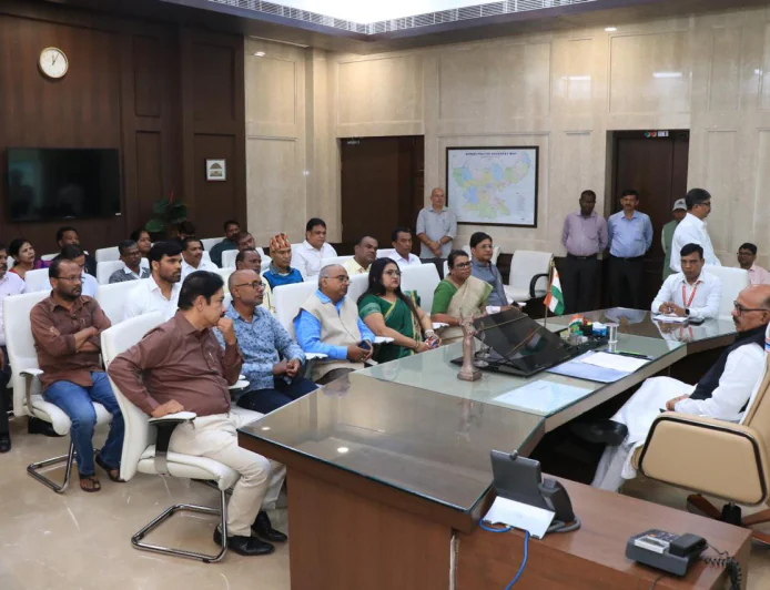 झारखंड विधानसभा का स्थापना दिवस इस बार सादगी से मनेगा, 22 नवंबर के समारोह की तैयारियों पर मंथन