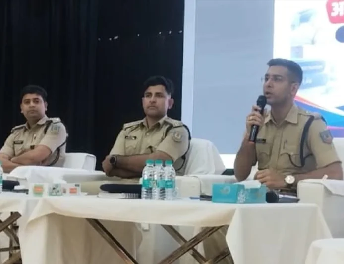 पलामू पुलिस में बड़ा बदलाव, अब अलग-अलग संभालेंगे कानून-व्यवस्था और आपराधिक मामलों की जांच