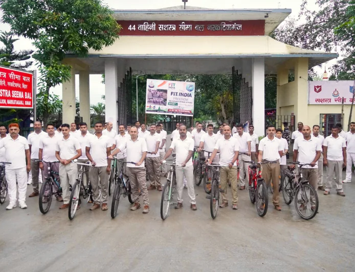 राष्ट्रीय एकता दिवस पर एसएसबी जवानों ने निकाली 10 किलोमीटर लंबी साइकिल रैली
