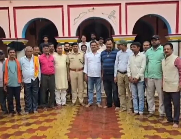 नाथनगर की काली पूजा में दिखेगी गंगा-जमुनी तहजीब की झलक, विसर्जन में अश्लील गानों और डीजे पर प्रतिबंध