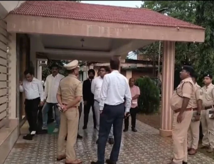 3 नवंबर को बहरागोड़ा पहुंचेंगी राष्ट्रपति द्रौपदी मुर्मू, सुरक्षा व्यवस्था को लेकर प्रशासन अलर्ट