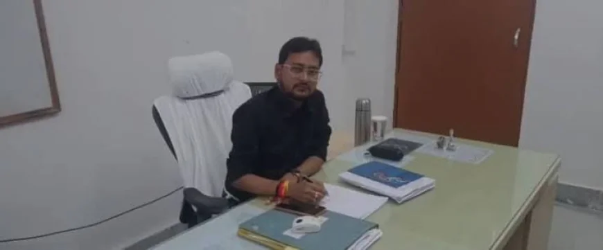 शिवाजीनगर बीडीओ का सरकारी मोबाइल नंबर साइबर फ्रॉड ने किया हैक, WhatsApp ग्रुप में भेजे फर्जी मैसेज