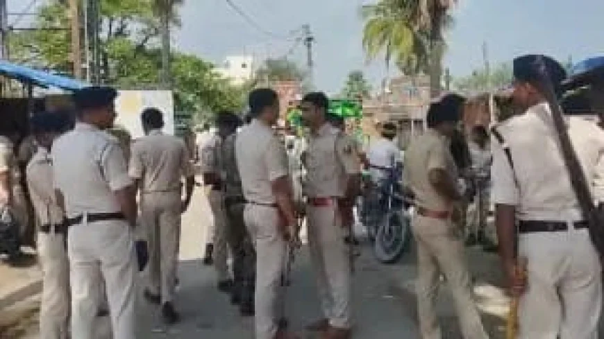 पुनपुन में शराब के अवैध कारोबार पर पुलिस की बड़ी कार्रवाई, हमले और फायरिंग के बाद 35 गिरफ्तार