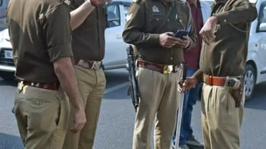 पटना में 11 थानों के 72 पुलिस पदाधिकारियों का वेतन रोका, ग्रामीण एसपी कोमल मीणा की कार्रवाई