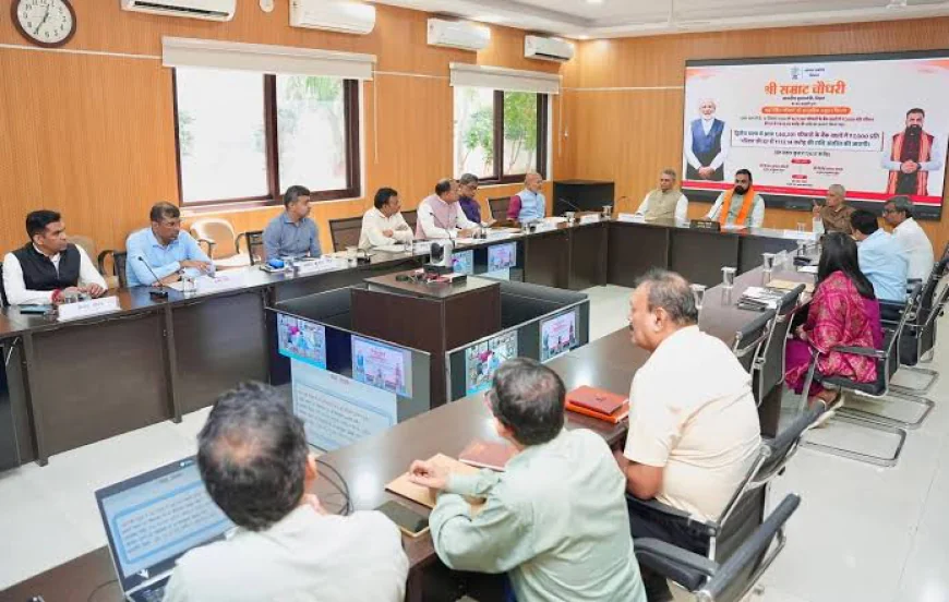 बिहार कैबिनेट की बैठक में 23 प्रस्तावों पर मुहर, पीएम मोदी के 25 साल के सार्वजनिक जीवन की सराहना