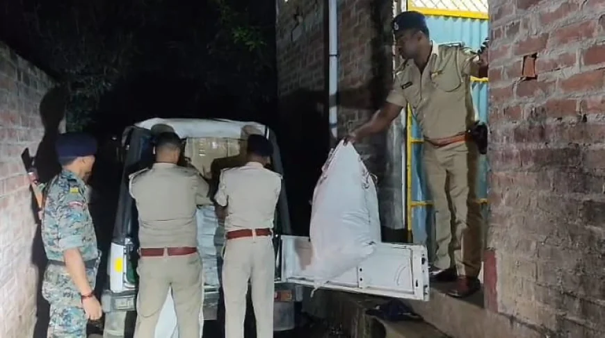 मुंगेर में नकली सिगरेट के अवैध कारोबार का खुलासा, चुरंबा में छापेमारी कर भारी मात्रा में सिगरेट और रैपर बरामद