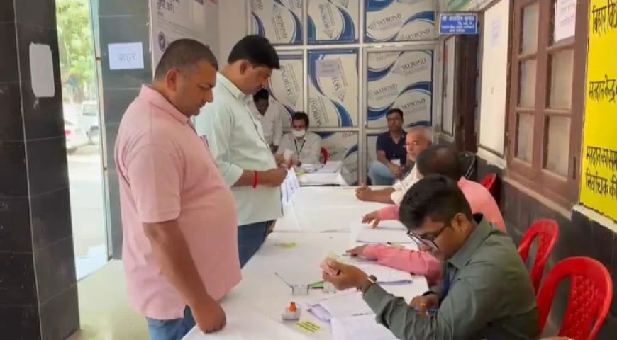 सहरसा में कड़ी सुरक्षा के बीच कोशी स्नातक निर्वाचन के लिए मतदान शुरू, 11,498 मतदाता करेंगे मताधिकार का प्रयोग