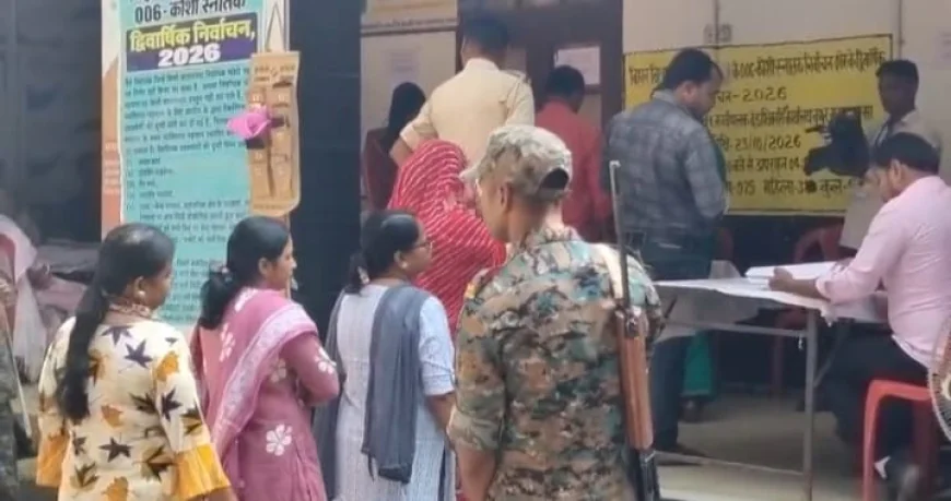 सहरसा में कोसी स्नातक चुनाव के लिए वोटिंग शुरू, महिला मतदाताओं की भागीदारी बनी आकर्षण का केंद्र