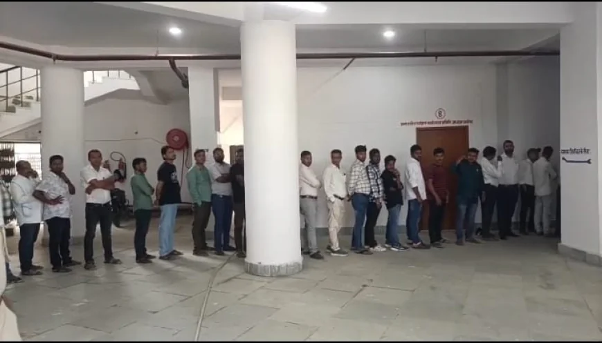 रोसड़ा में शांतिपूर्ण तरीके से जारी है MLC चुनाव का मतदान, एडीएम ने सुरक्षा व्यवस्था की दी जानकारी