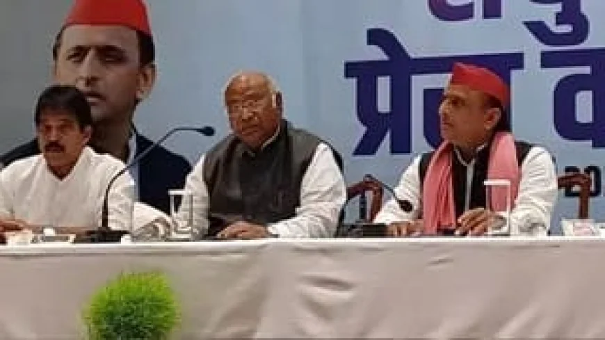 खरगे के बचाव में उतरे अखिलेश प्रसाद सिंह, BJP पर दोहरे मापदंड का आरोप; बोले- वोट चोरी के मुद्दे से ध्यान भटका रही भाजपा