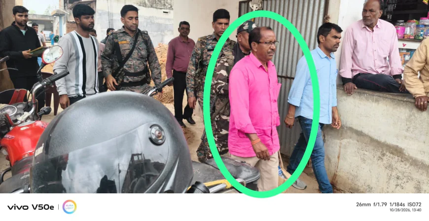 हजारीबाग में ACB का बड़ा एक्शन! 9 हजार रुपये रिश्वत लेते पंचायत सेवक गिरफ्तार, प्रखंड कार्यालय में मचा हड़कंप