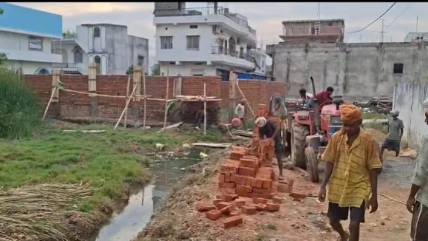 गया में जमीन विवाद के बीच बमबाजी और फायरिंग से दहशत, पूर्व सैनिक ने SSP से मांगी सुरक्षा