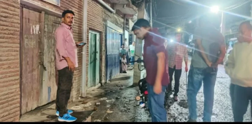 घर के पास अंडा खा रहे जमीन कारोबारी को मारी तीन गोलियां, जमीन विवाद में हमले की आशंका